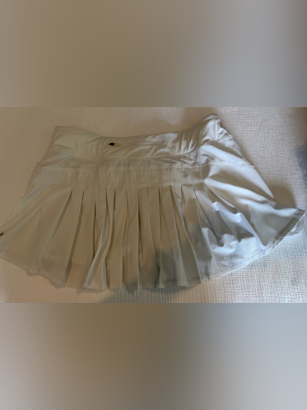 CRZ YOGA White Pleated Athletic Skirt / skort